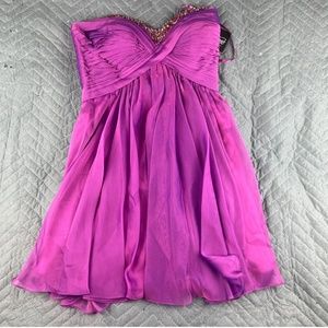 La Femme Dress Womens Size 10 Berry Strapless Cocktail Open Back Full Chiffon